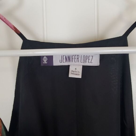 Jennifer Lopez Spring Romance Floral Faux Wrap Dress Size 4 - Picture 6 of 10